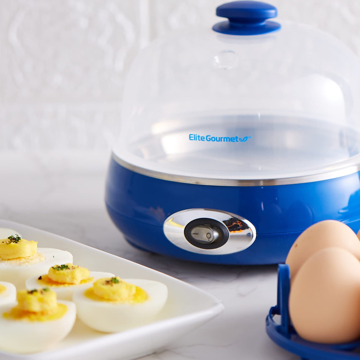 Elite Gourmet EGC115M Easy Egg Cooker, 7-Egg, BPA-Free, Retro Mint | Cooks soft, medium, or hard-boiled eggs with auto shut-off - electric operation - includes measuring cup